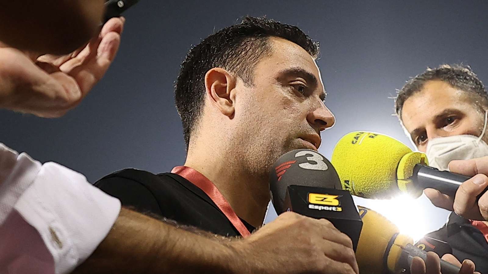 赛的表现直 赛的表现直