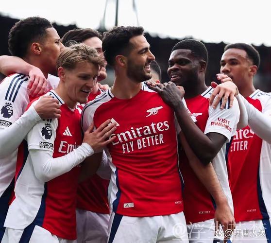 今日足球赛事指南：阿森纳、皇马领衔六场焦点战，切尔西利兹联上演英超激战